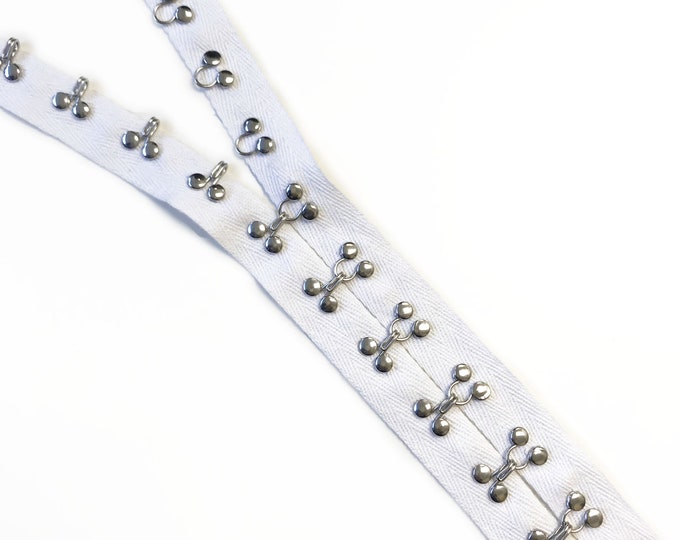 Off White hook and eye tape trim with 3/4" cotton tape(TRIM BASIC 9)