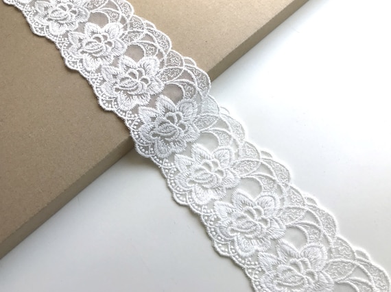 Flower off white scallop 3" cotton lace-mesh trim (LT12)