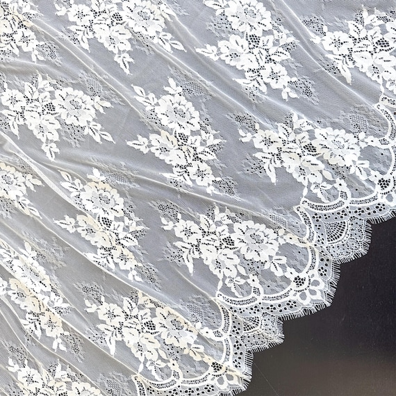 Off White Scallop Floral Eyelash Lace Fabric – 60 1/2" Width x 3 Yards Per Piece (RM-LT2)