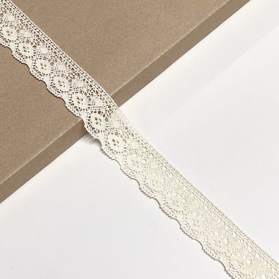Natural 1 1/8" Width Cotton Edge Lace Trim  (LT27)