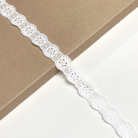 Off White 1" stretch lace trim scalloped (LT8)