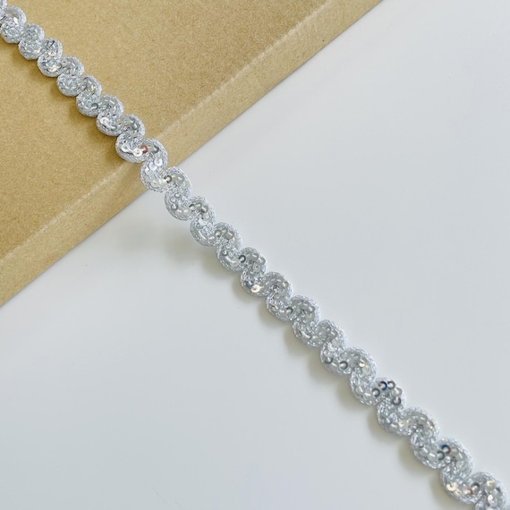 Silver Wavy Sequin Trim, 1/2" Width - Selling per (1) Yard and (2) 3yds/Pack (LT46)