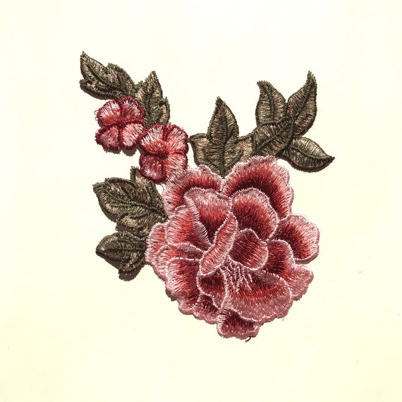 Red Rose Embroidered Applique, sew on Patch(PATCH 2)