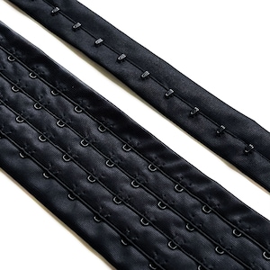 4 rows of eyes - Hook and Eye tape Black/White  (Selling per yard) TRIM BASIC 12
