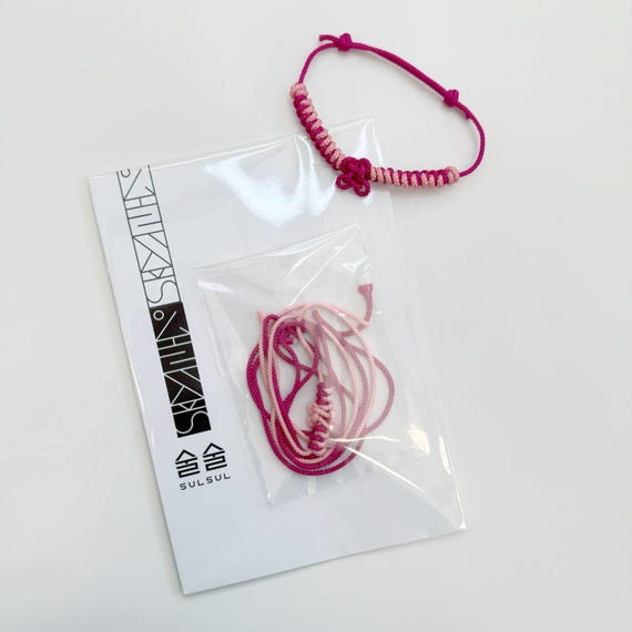 Knot Bracelet Craft Kit, Includes All Supplies