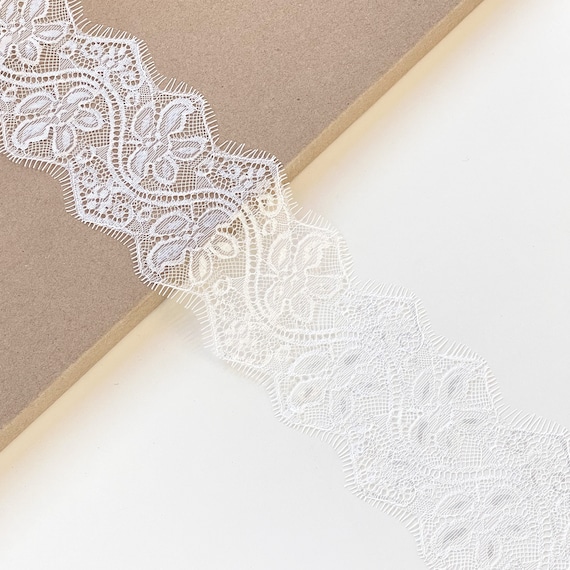 Selling per 3yd/piece: Off White Eyelash Lace Trim (LT18)