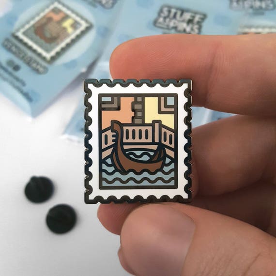 Amazing Details COLOSSEUM Lapel Pin Tack Pin E11