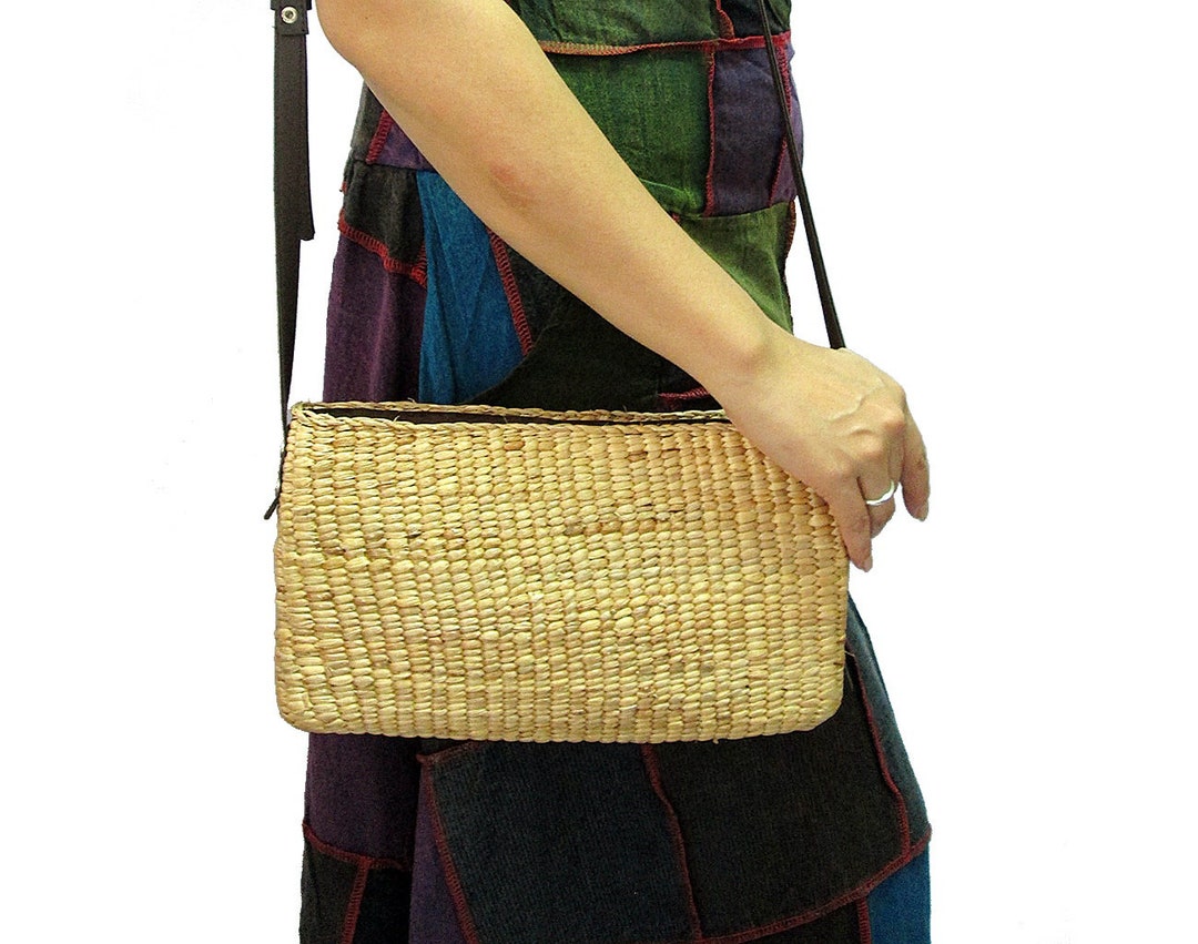 Handwoven Straw Crossbody/shoulder Bag, Boho Summer Street Weekend