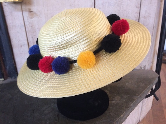 Pom pom beach hat Clearance