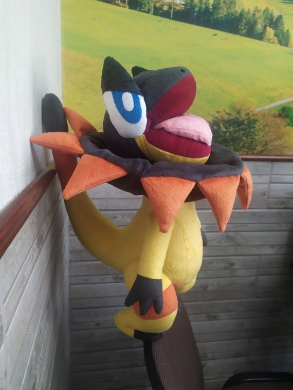 Heliolisk plush hotsell