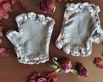 Floral Leather Fingerless Gloves: Crochet Detail Driving Gloves