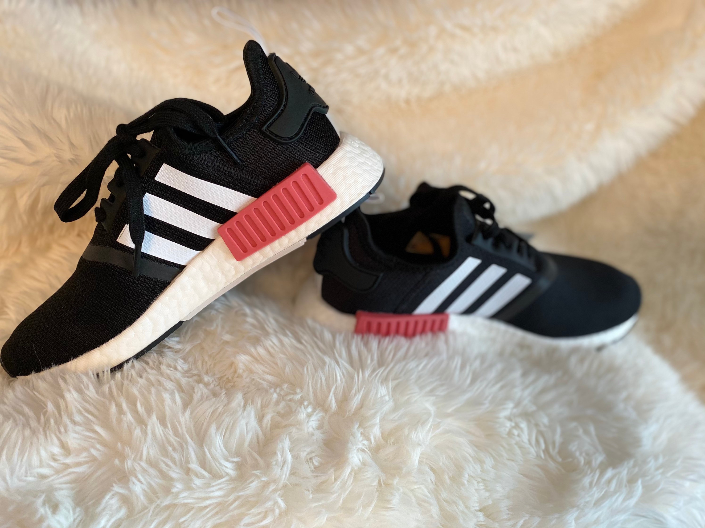 US7 Women's or 5.5youth/7 US Womens Bling Adidas NMD R1 W Black Pink Womens  Youth Sneakers With Quality Crystals-ready to Ship!! - Etsy
