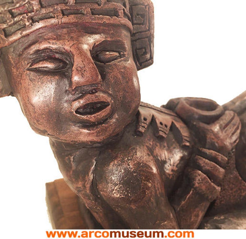 Chacmool Sculpture Mayan, Aztec and Toltec Chatmool Replica Figure Pre columbian Handmade Statue image 3