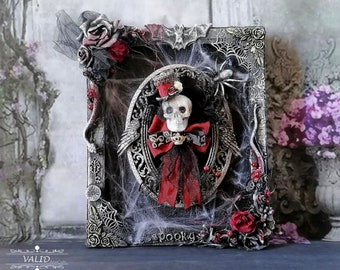 Halloween Skull Art/ Skeleton decor/Spooky 3D Mixed Media Wall Decor/Handmade Gothic Art