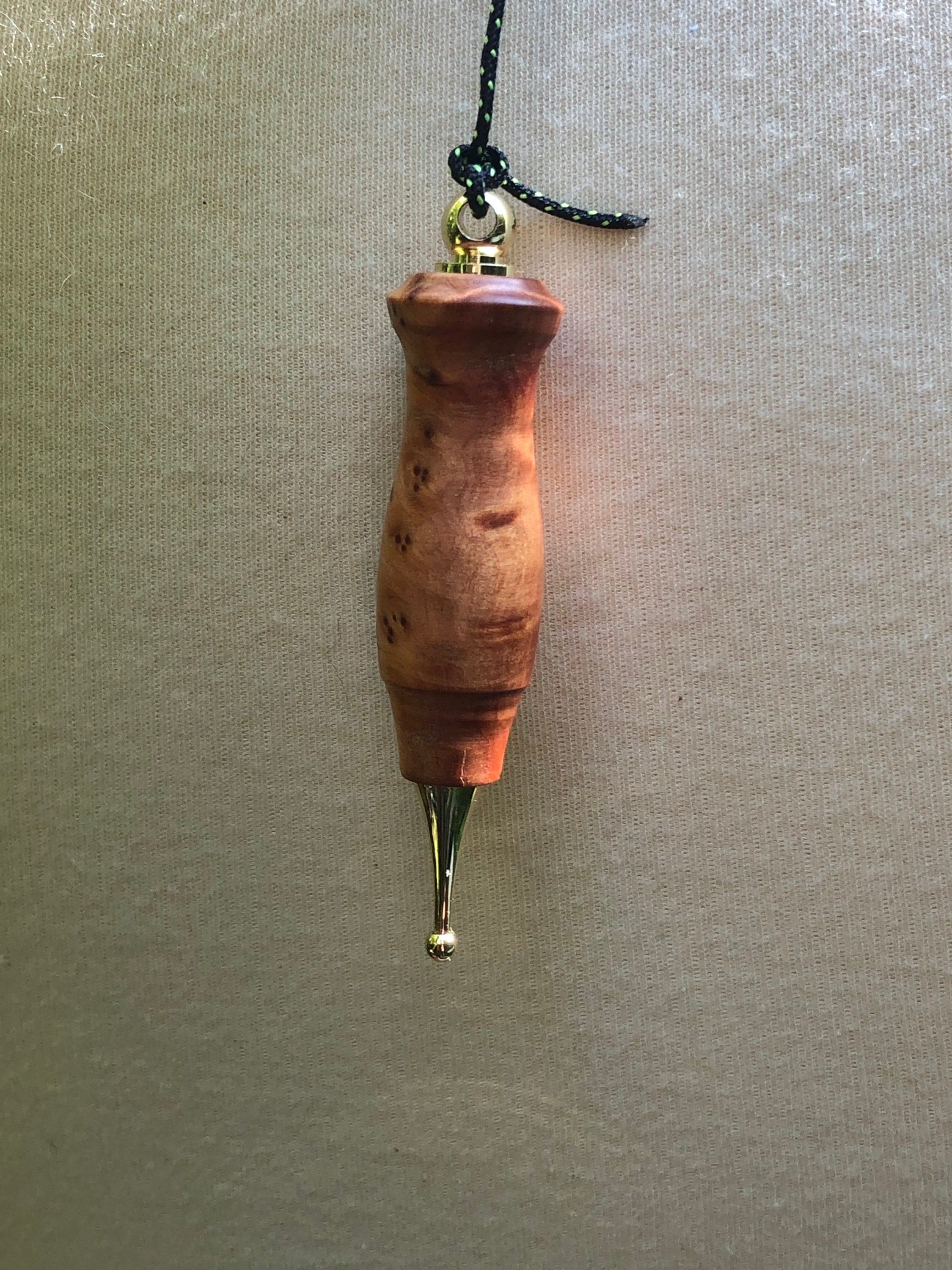 Pendule en Thuya | Tetraclinis Articulata et Laiton Doré