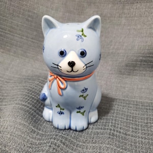 Vintage Otagiri handcrafted ceramic blue kitten cat single salt or pepper shaker - 1980s - Made in Japan