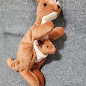 Pouch the Kangaroo Beanie Baby 1996