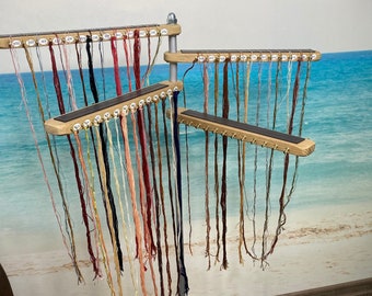 Organizzatore per filo in legno Organizzatore per filo in legno Organizzatore in legno per filo + aghi da arazzo, ricamo a punto croce