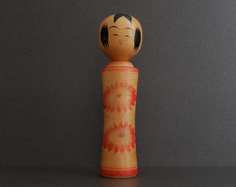 kokeshi doll vintage traditional naruko style 19 cms / 7.5 inches free fast and tracked shipping