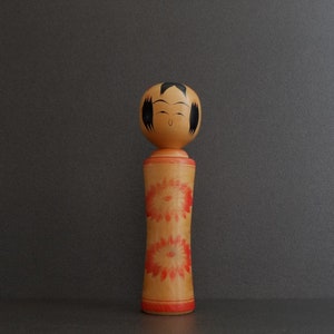 kokeshi doll vintage traditional naruko style 19 cms / 7.5 inches free fast and tracked shipping