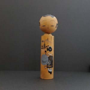 kokeshi doll japanese vintage creative 24 cms / 9.4 inches free fast and tracked shipping