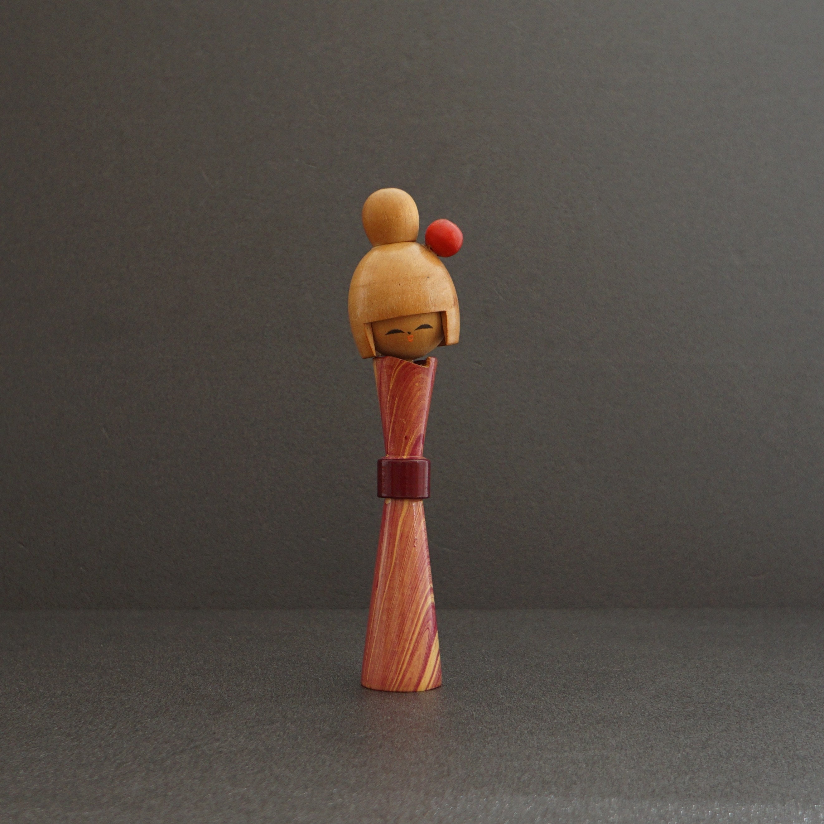 kokeshi japanese doll vintage creative 18 cms / 7,1 inches free fast and tracked shipping