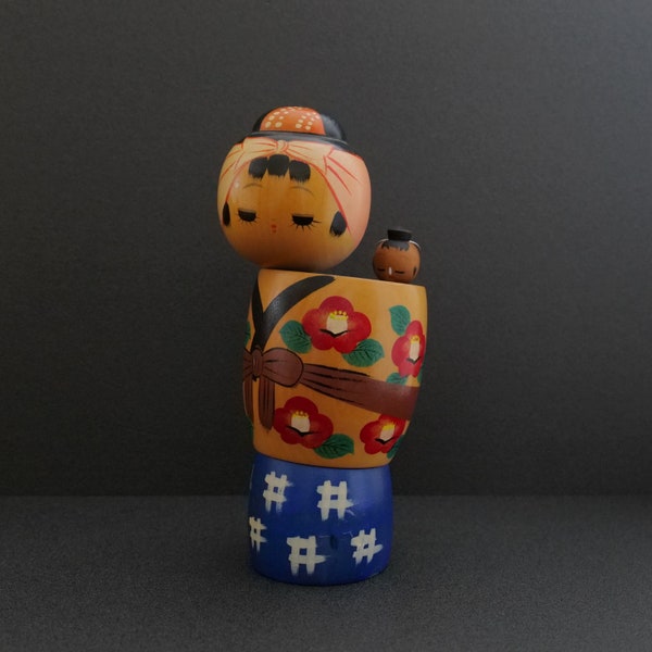 kokeshi doll vintage creative "Komori" by master Takamizawa Kazuo 22 cms / 8,7 inches  free fast and tracked shipping