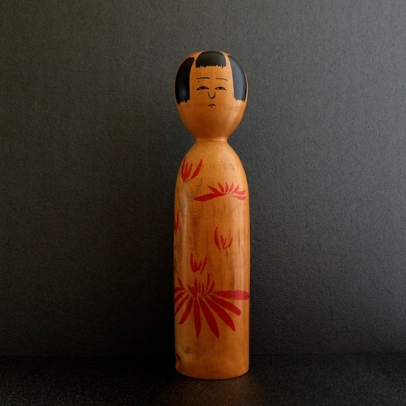 Kokeshi doll vintage traditional 