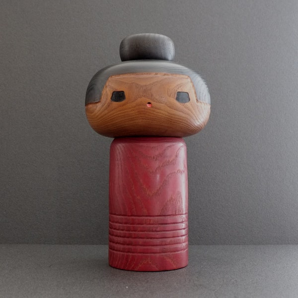 kokeshi japanese doll vintage creative by master Yamanaka Sanpei 25 cms / 9,8 inches free fast and tracked shipping