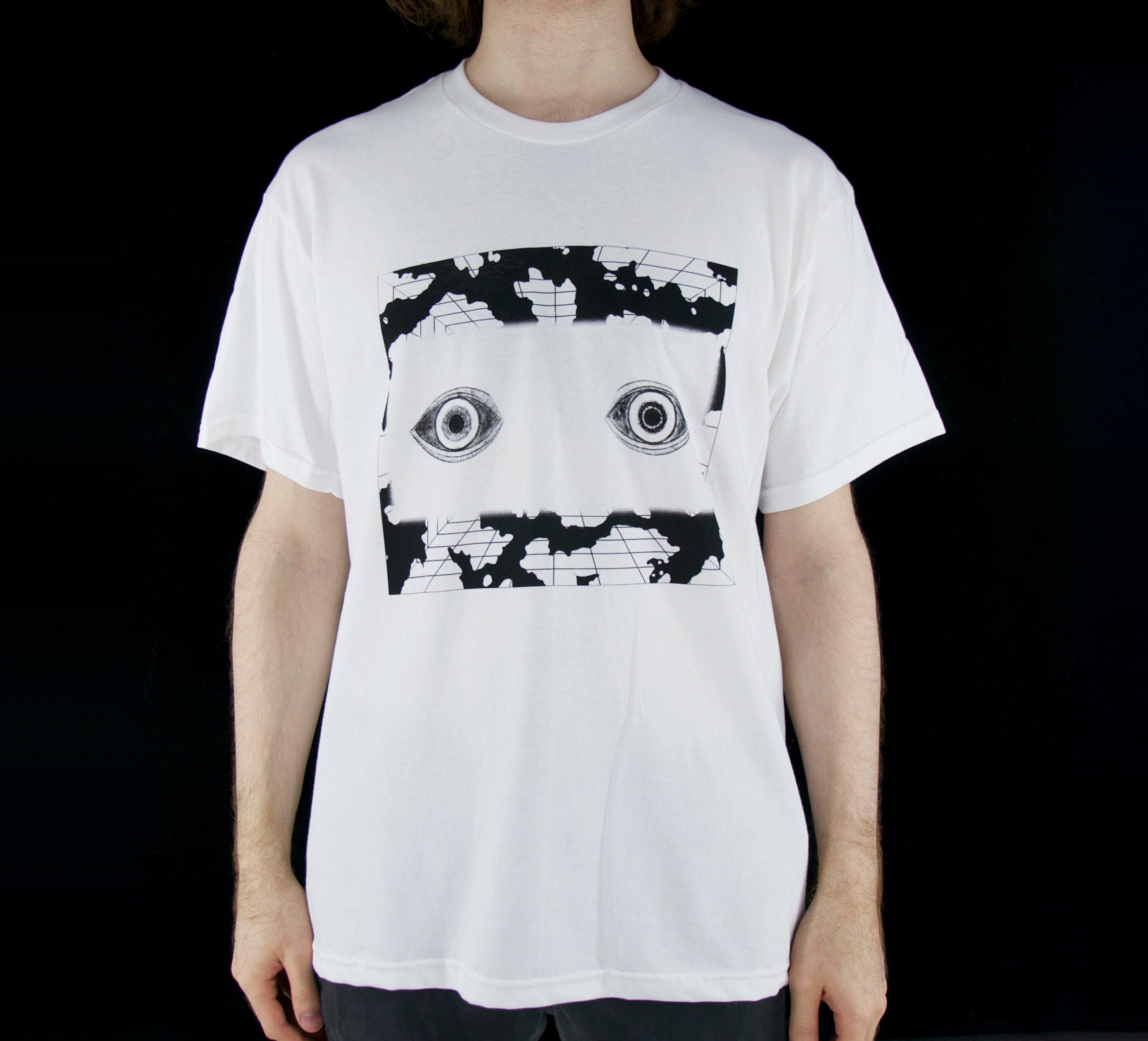 服/ファッション Black Eye Patch ATTENTION TEE (WHITE) BlackEyePatch