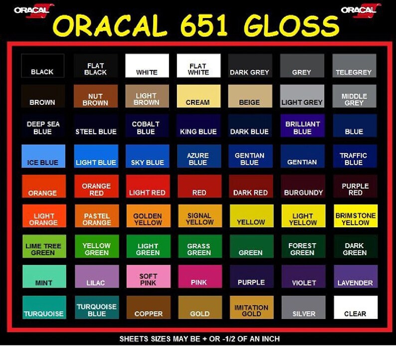 Puede incluir: Una carta de colores que muestra 36 colores diferentes de vinilo Oracal 651 Gloss. Los colores est&aacute;n dispuestos en filas y columnas, con los nombres de cada color impresos debajo de cada muestra. La carta incluye colores como negro, blanco, gris, marr&oacute;n, azul, rojo, amarillo, verde, rosa, morado, y m&aacute;s.