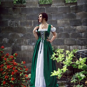 womens renaissance dress