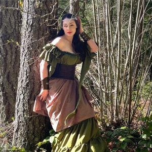 Costume brand skirt hotsell