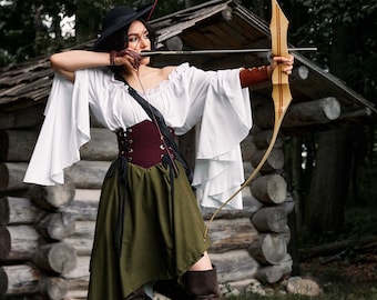 THE HUNTRESS Renaissance Medieval Cosplay Costume