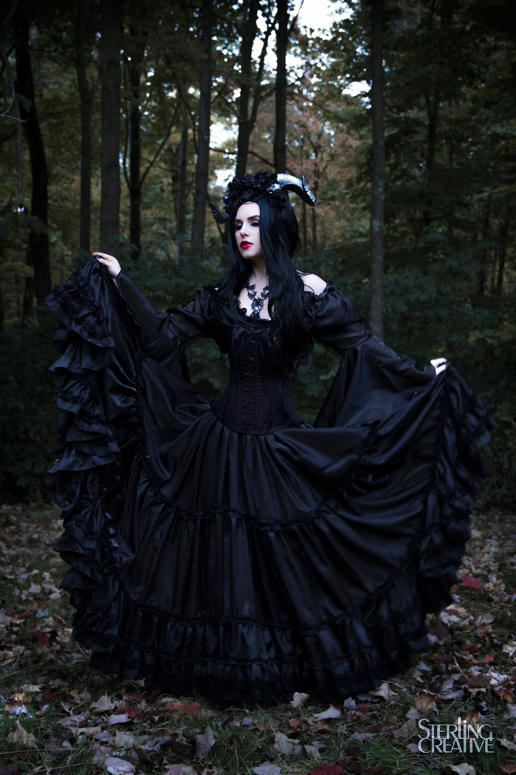 Enchantress – Gothic Victorian Witch Costume – auralynne