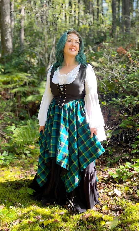green emerald velvet dress Amazon.com: WYZJL Renaissance Dress Women Medieval Dress Ren Faire Costume  Renaissance Overdress Outfit Irish Dress Halloween Costume, Army S/M :  Clothing, Shoes & Jewelry