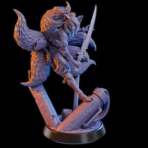 Foxtail Kitsune with sword / unpainted mini