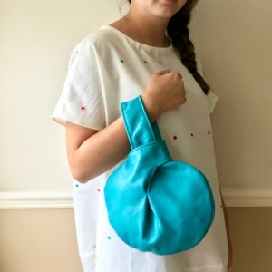 Bolso de cuero con nudo, bolso de cuero para la muñeca, monedero de cuero, bolso de cuero, hecho en EE. UU.