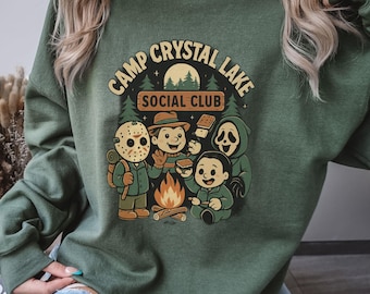 Camiseta de leyendas del terror de Camp Crystal Lake: divertida camiseta de Halloween con fogata