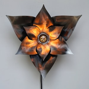 WALLFLOWER: plug-in wall lamp Industrial, natural, metal, wall lamp, flower, petals, sconce, wall decoration, wall ornament
