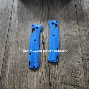 MINI Bugout Crossfade - Blue G-10 Scales - Flytanium Gear