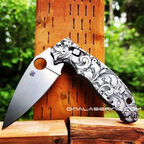 Detaillierte Blattrolle - Spyderco Manix 2 - Tiefenfaser Lasergravierte Titanschuppen - Flytaniumzahnrad * Messer Installation Optional *