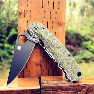 Topografische kaart - Spyderco PM2 Lotus - Lasergegraveerde OD groene G-10 messchalen - Flytanium Gear - Mes & hardware optioneel
