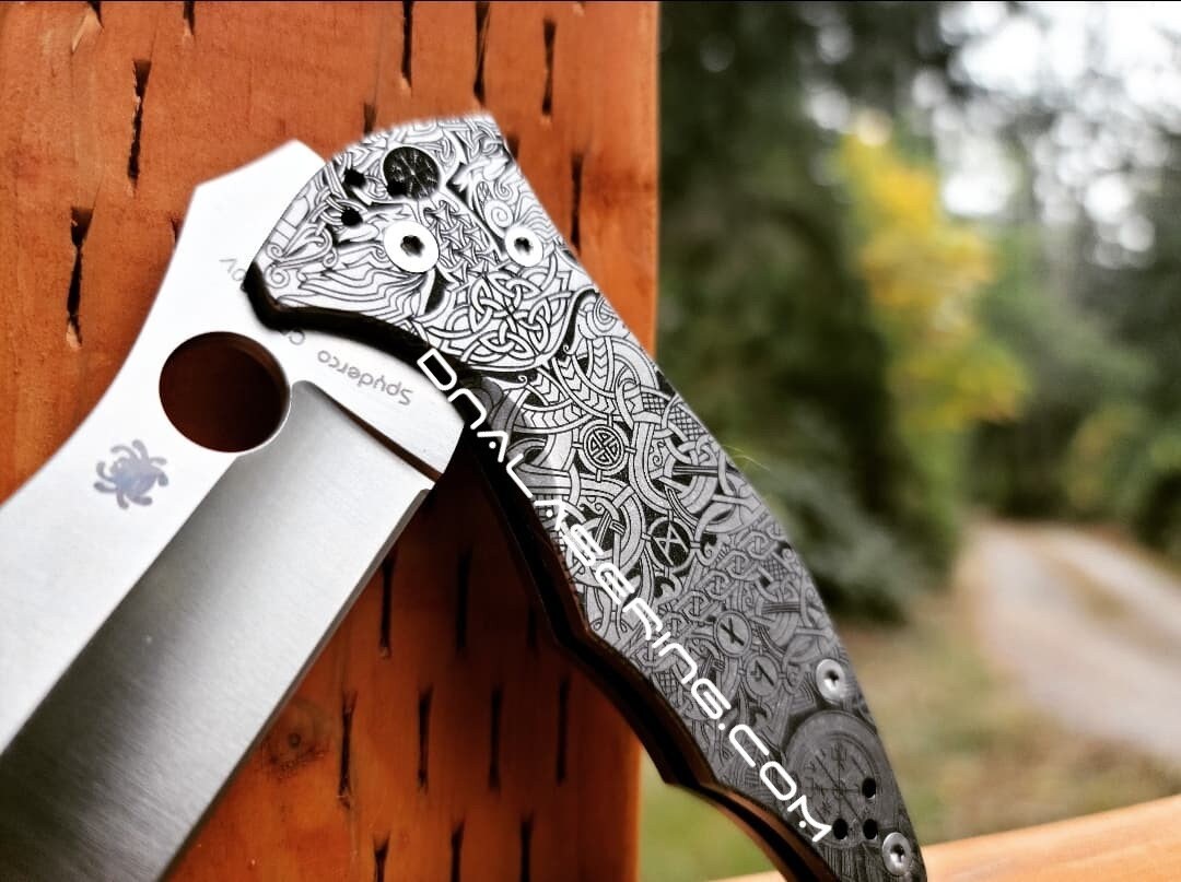 Viking Runes Norse Celtic Spyderco Yojimbo 2 Deep Laser Engraved