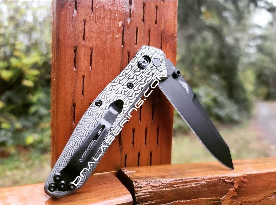 Seigaiha Waves - Benchmade 940 Osborne – Deep Laser Engraved