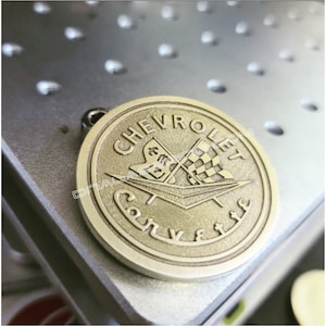 Corvette - Chevrolet - lasergegraveerde munt van massief messing - handgepolijste afwerking - Chevy