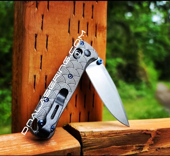 有刺鉄線 Hand Madeブレス hide model Seigaiha 2.0 - Japanese Wave Pattern - MINI Benchmade Bugout