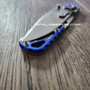 Benchmade Bugout 535 Aluminum Back Spacer 3 Color Options Blue Black Silver EDC Gear imagem 1