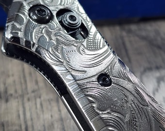 Pergamino de hoja - Benchmade 940 Osborne - Casillas de titanio grabadas en relieve - Equipo Flytanium *Solo cachas/asas*