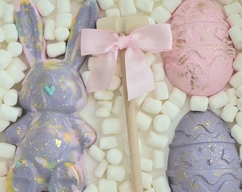 Conejo de Pascua y huevos de Pascua que se pueden romper